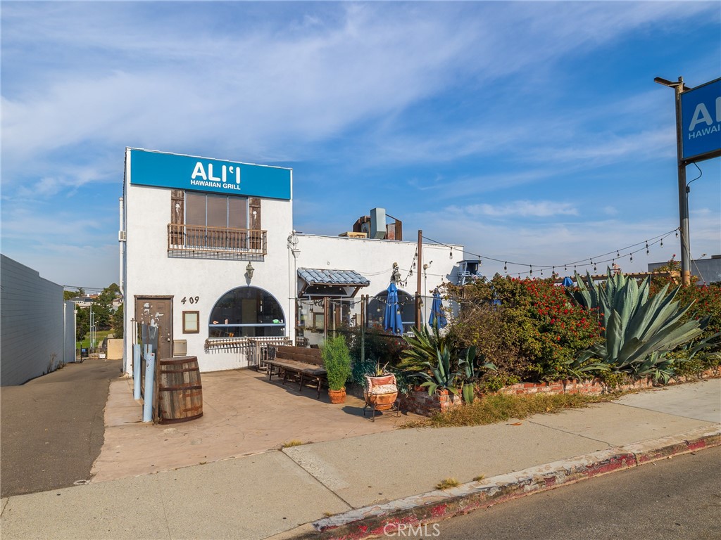 409 E Grand Avenue | Similar Property Thumbnail