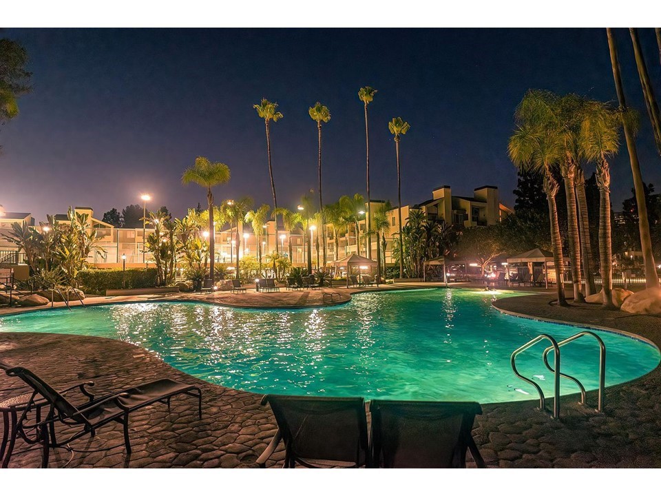 21520 Burbank Boulevard, #204 | Similar Property Thumbnail