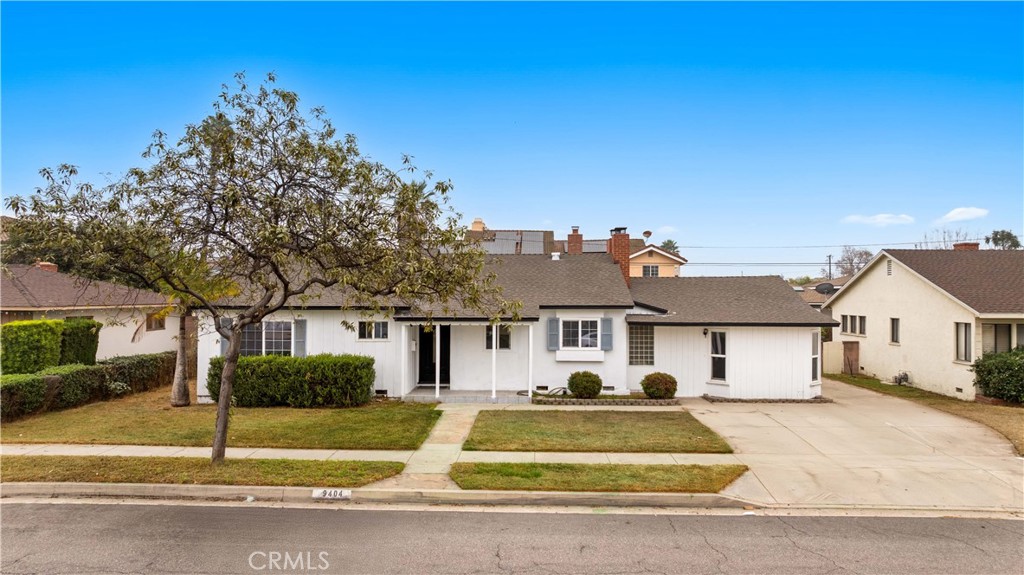 9404 Downey Avenue | Similar Property Thumbnail