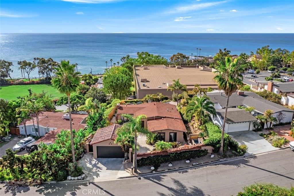 30851 Marilyn Drive, Laguna Beach, CA 92651