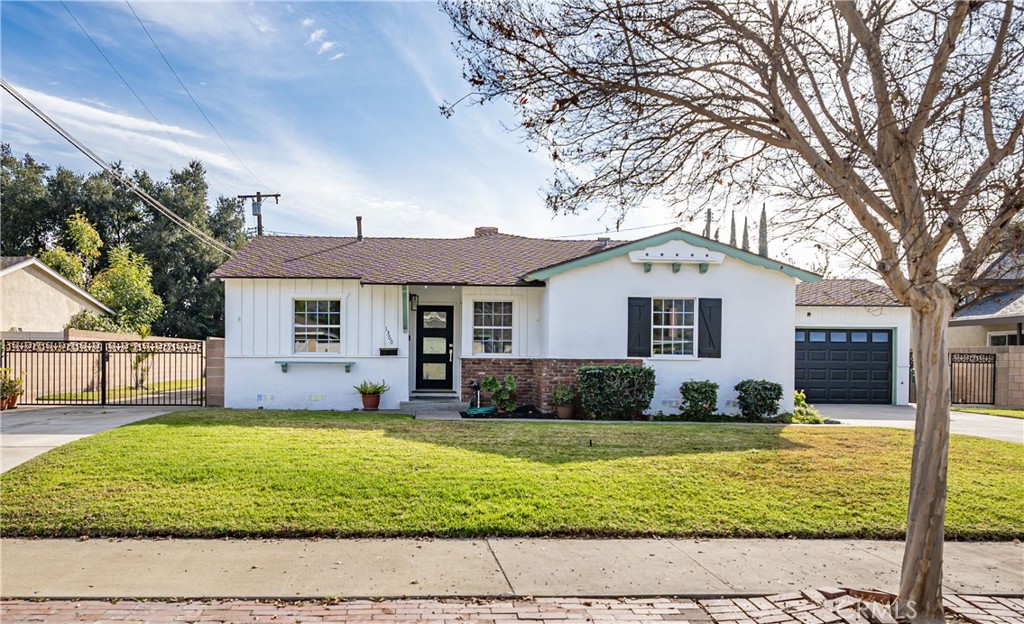 1360 E Cypress Avenue | Similar Property Thumbnail