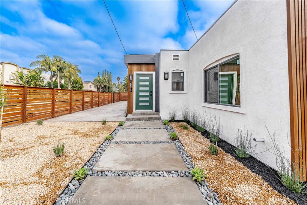 8629 Guthrie Avenue | Similar Property Thumbnail