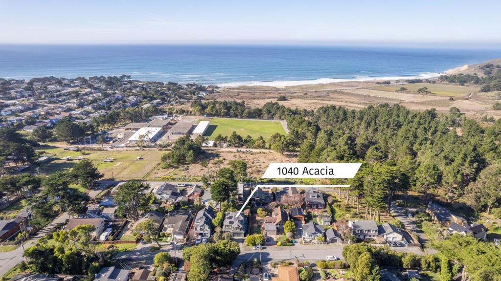 1040 Acacia Street, Montara, CA 94037