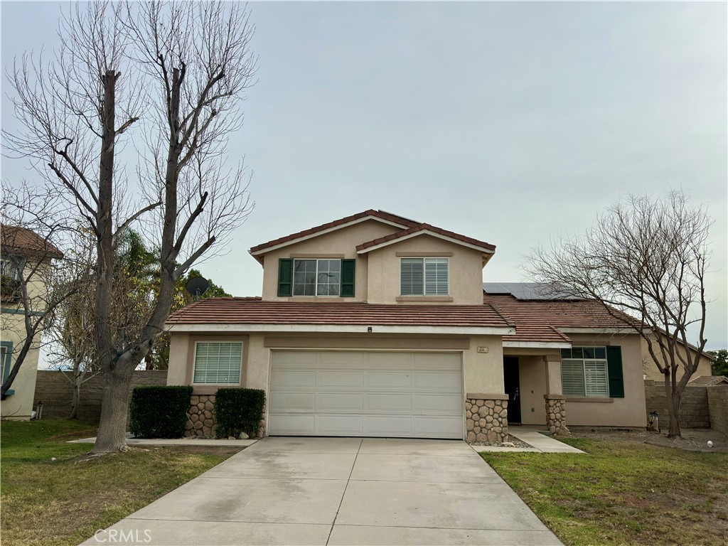 15635 Caravelle Avenue, Fontana, CA 92336