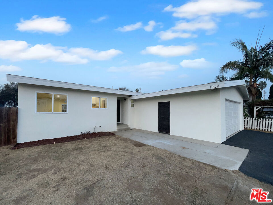 11820 Painter Avenue | Similar Property Thumbnail