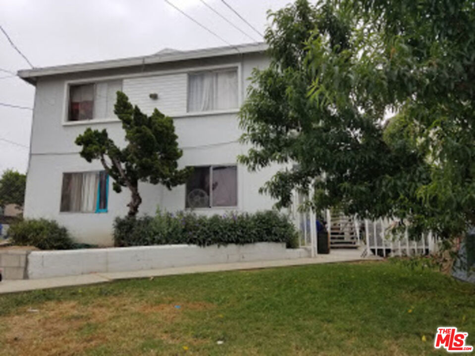 581 Bonita Street | Similar Property Thumbnail