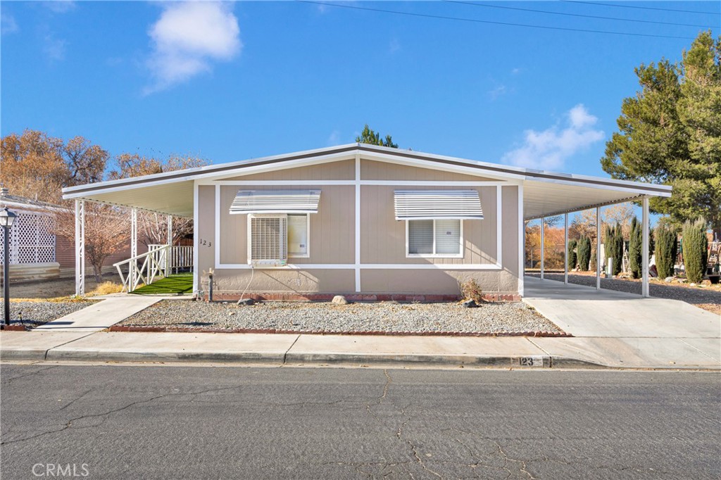 15940 Stoddard Wells Road, #123, Victorville, CA 92395