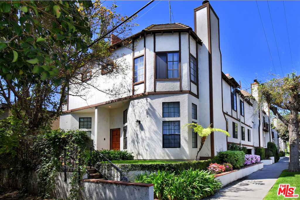 14014 Milbank Street, #3, Sherman Oaks, CA 91423