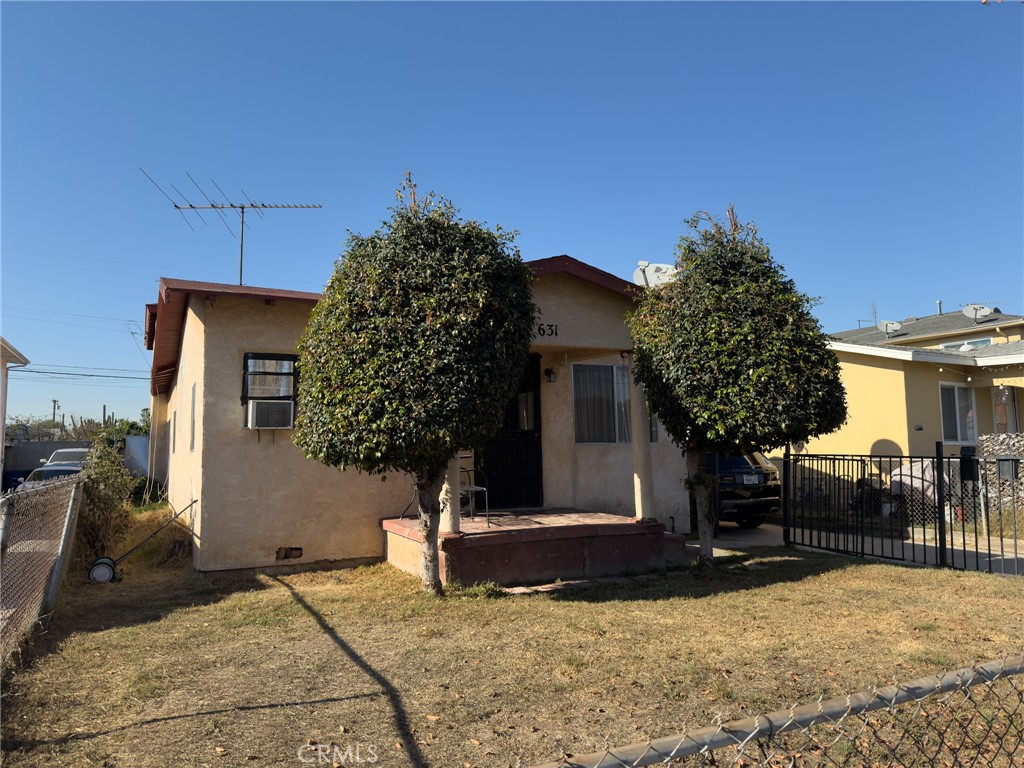 631 Leonard Avenue | Similar Property Thumbnail 8