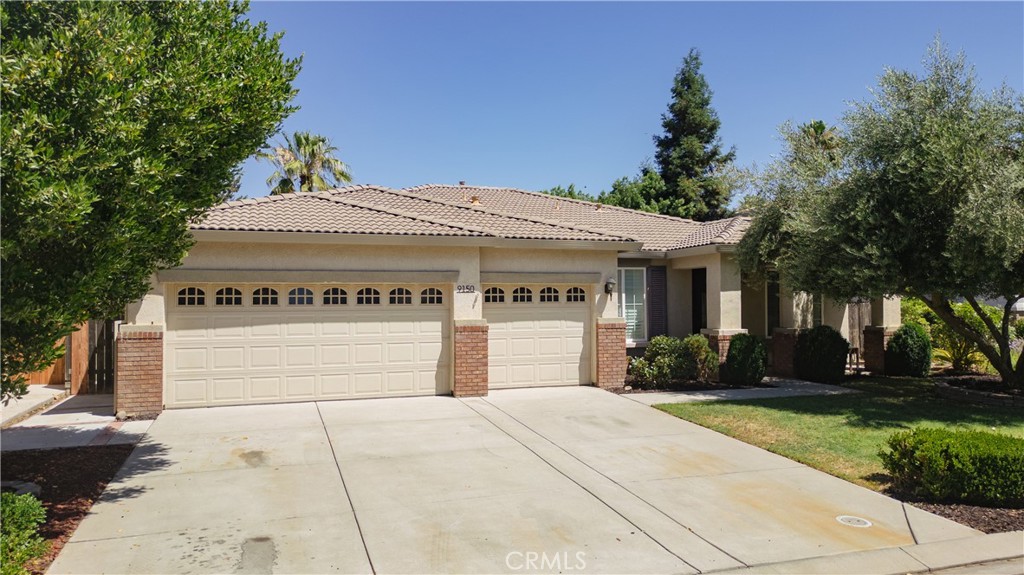 9150 Hunters Creek Way, Chowchilla, CA 93610