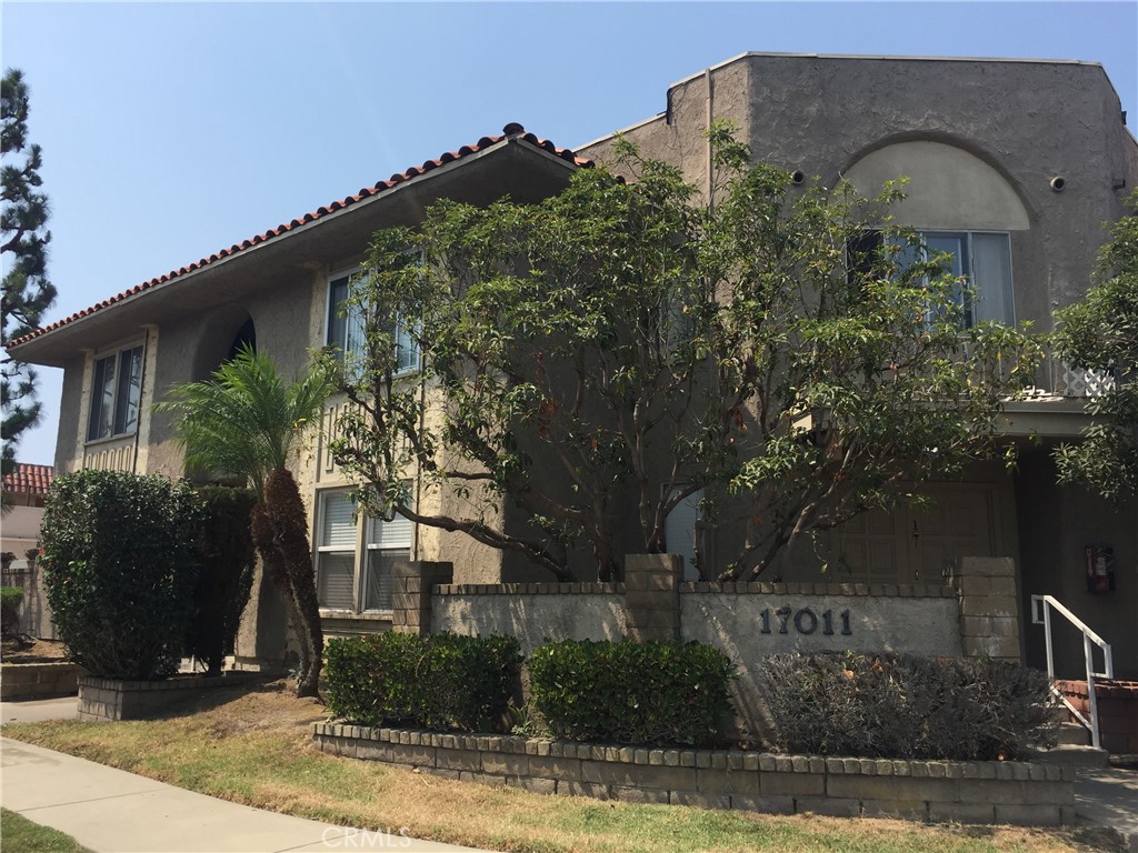 17011 Sims Lane, #3, Huntington Beach, CA 92649