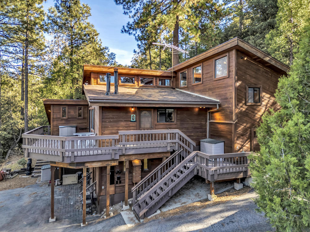 53071 Middle Ridge Drive | Similar Property Thumbnail 4