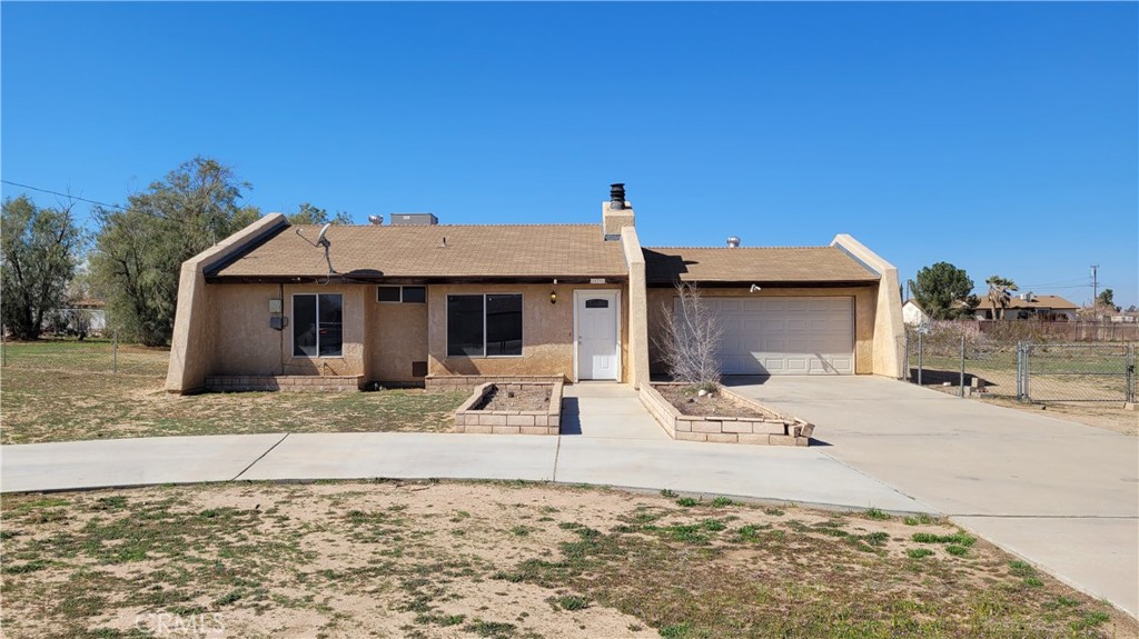 10796 6Th Avenue, Hesperia, CA 92345