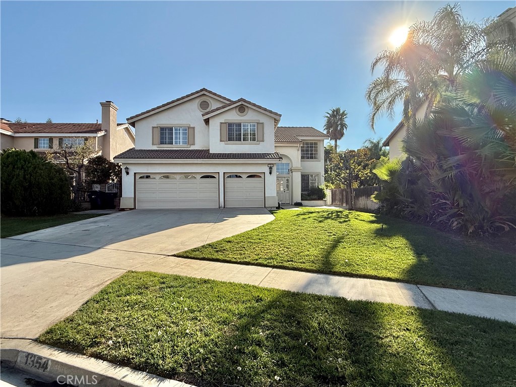 1354 Williamsburg Lane, Corona, CA 92882