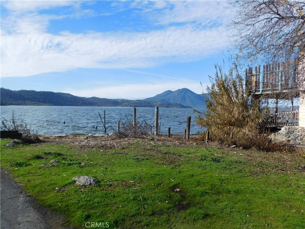 14155 Lakeshore Drive, Clearlake, CA 95422