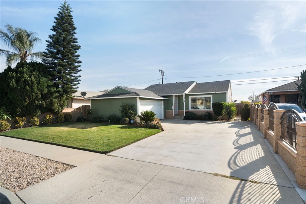 13614 Saranac Drive | Similar Property Thumbnail