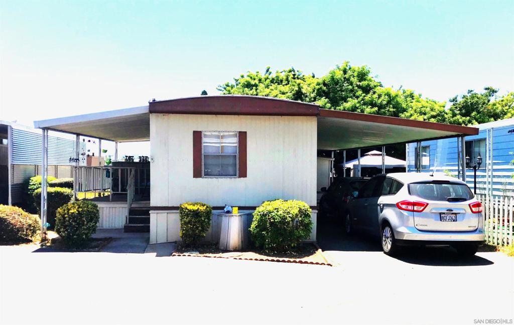 351 E Bradley Ave , #Space #26, El Cajon, CA 92021