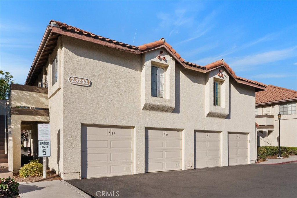 23242 La Mar , #C | Similar Property Thumbnail 6