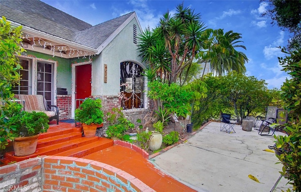 4928 W 20Th Street, Los Angeles, CA 90016