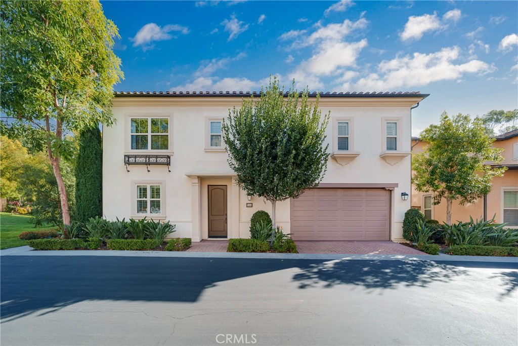 100 Blaze, Irvine, CA 92618