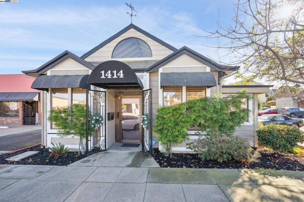 1414 Everett St | Similar Property Thumbnail