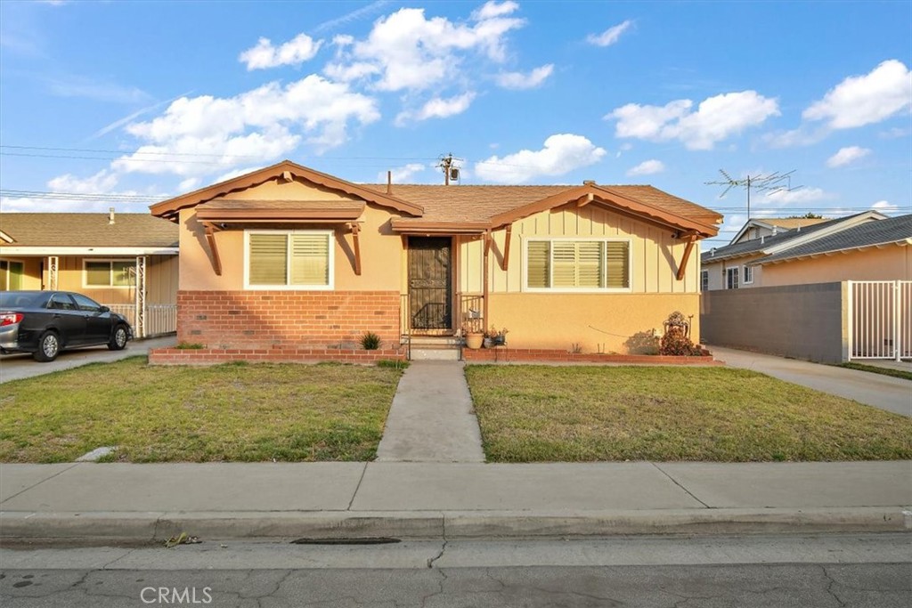 17922 Thornlake Avenue, Artesia, CA 90701