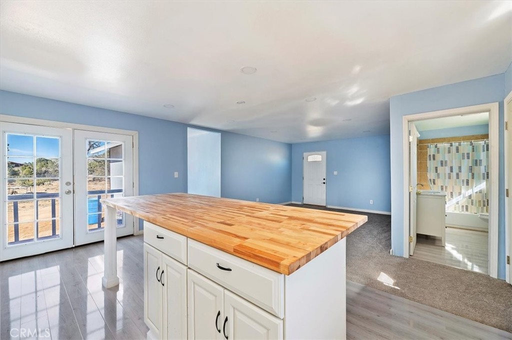 63285 Pinyon Drive | Similar Property Thumbnail 1