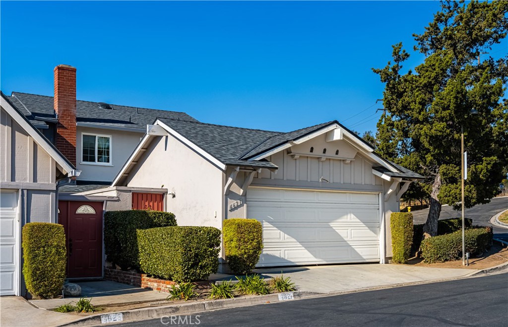 6621 Bridle Circle | Similar Property Thumbnail