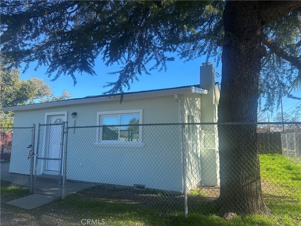 3825 Roseben Avenue, Oroville, CA 95966