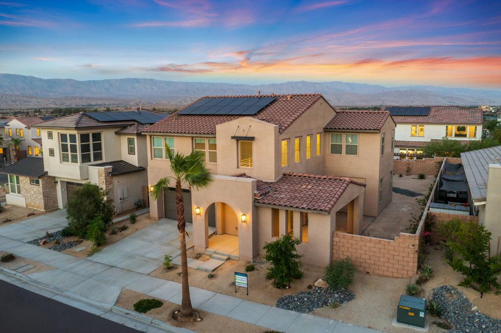 35776 Cannon Drive, Palm Desert, CA 92211