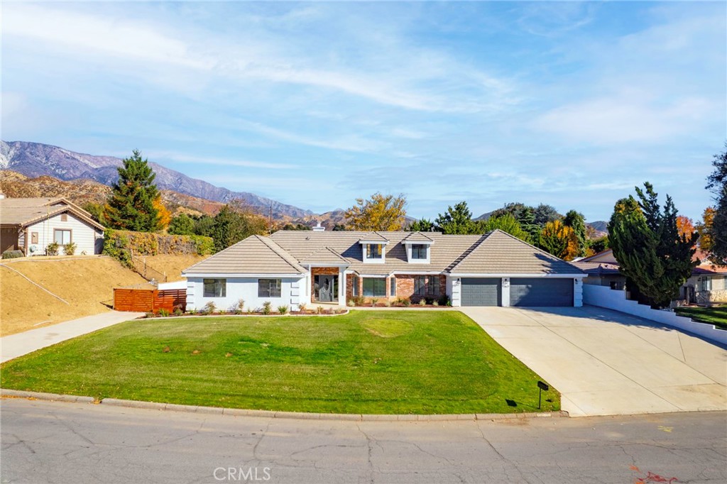 13627 Scenic Crest Drive | Similar Property Thumbnail