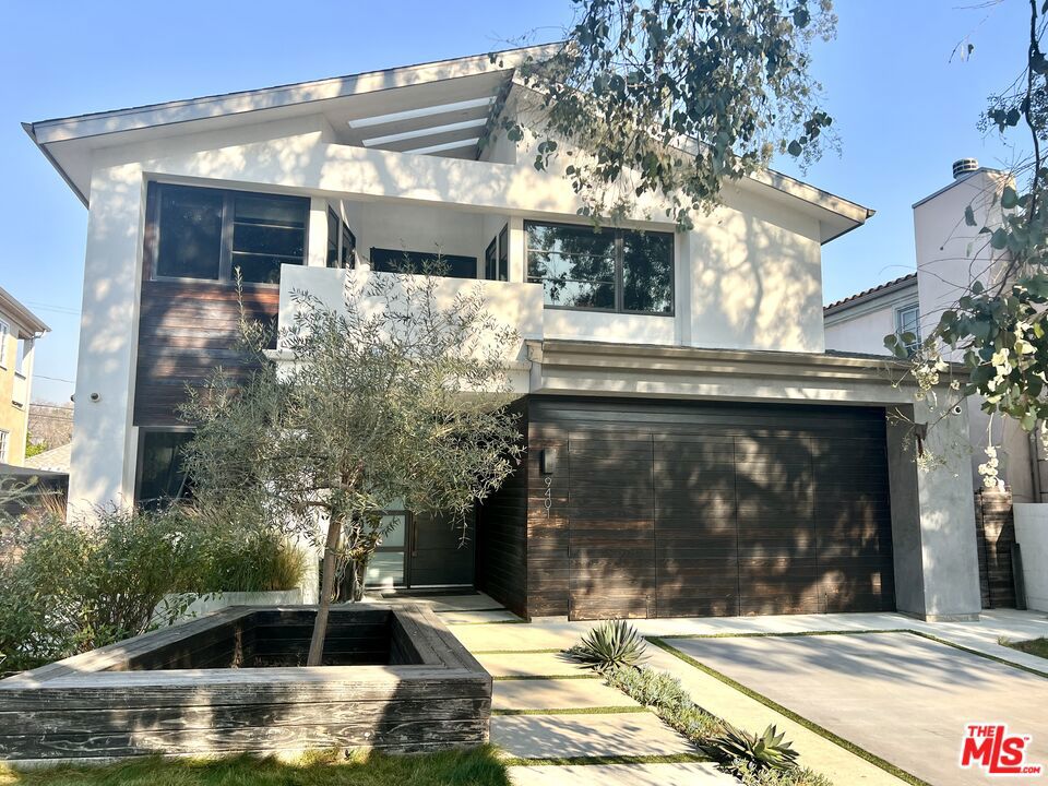 9401 Kirkside Road, Los Angeles, CA 90035