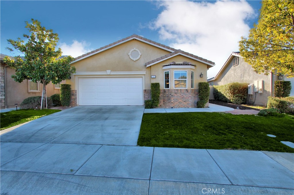 335 Shining Rock, Beaumont, CA 92223