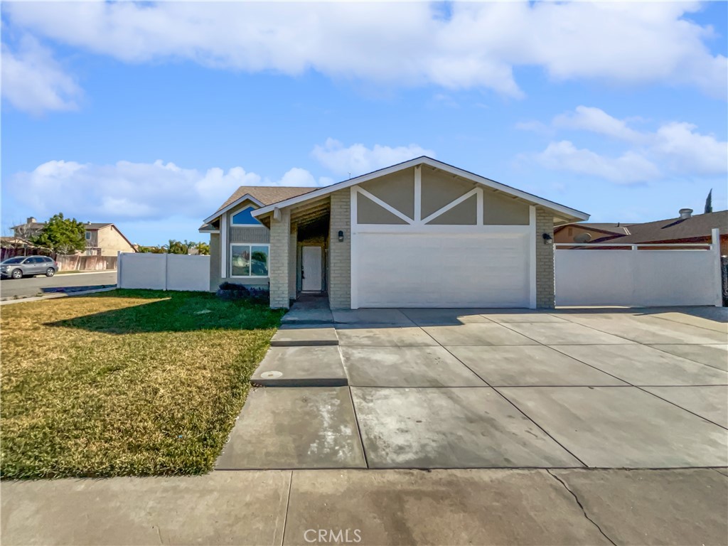 7571 Maloof Avenue | Similar Property Thumbnail