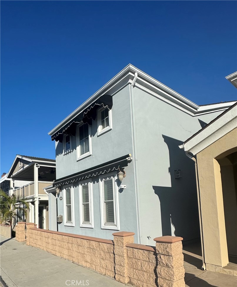 206 E Balboa Boulevard | Similar Property Thumbnail