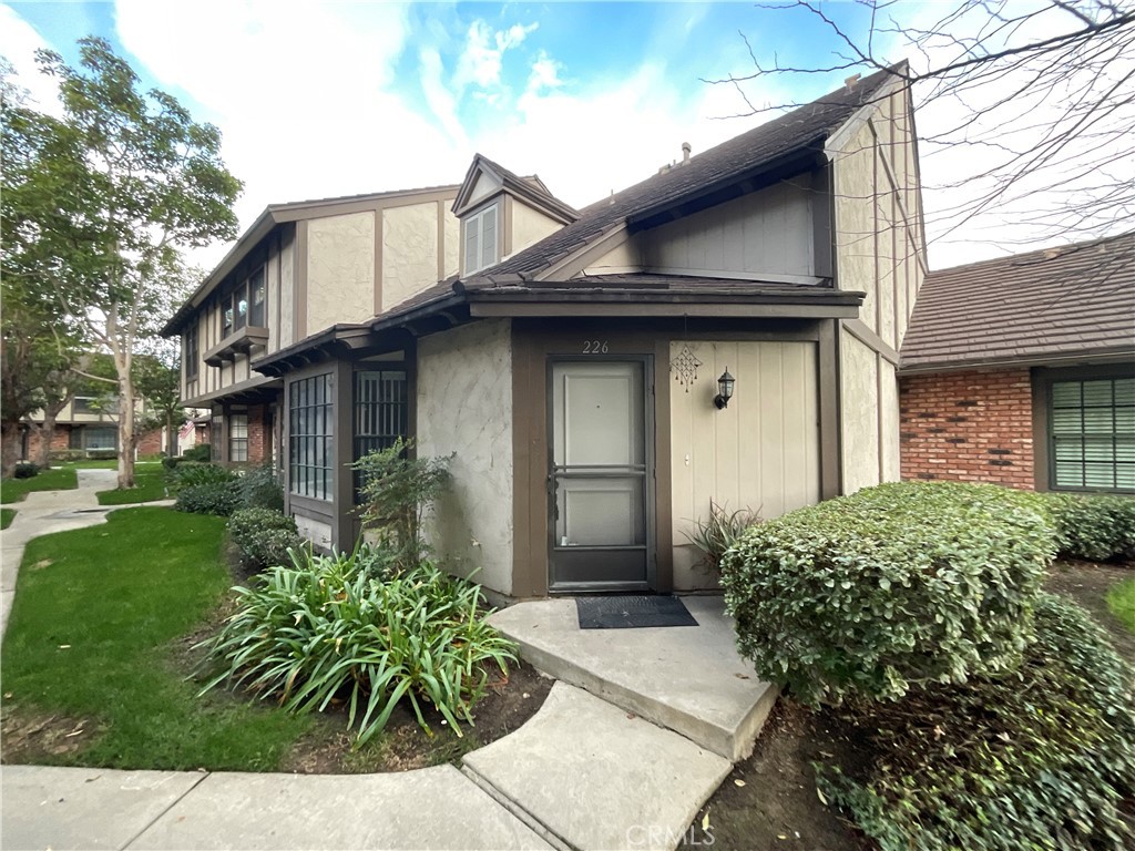 226 Wrightwood Drive | Similar Property Thumbnail