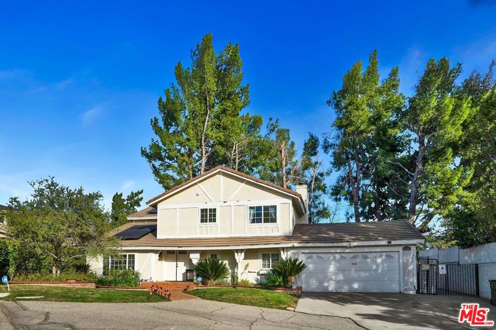 11158 N Newcastle Avenue | Similar Property Thumbnail