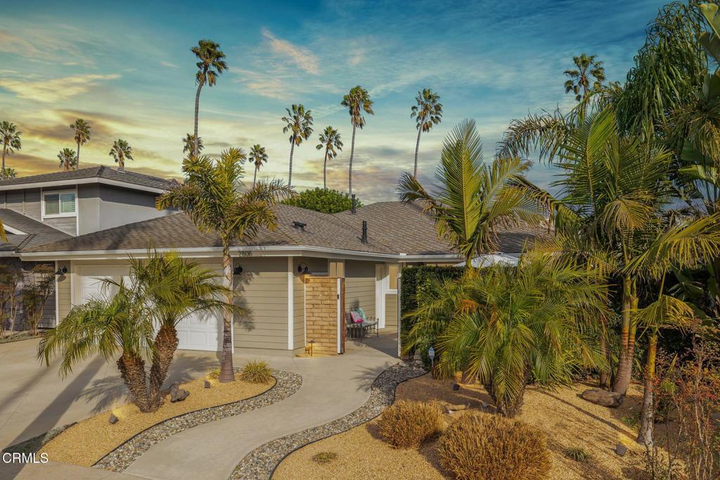 2806 Surfrider Avenue | Similar Property Thumbnail 8