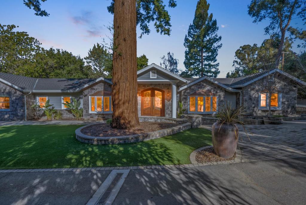 12979 Foothill Lane | Similar Property Thumbnail