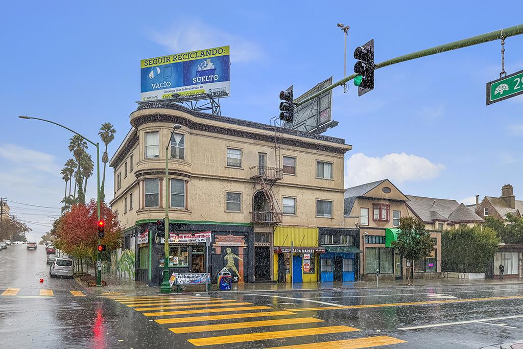 2878 Telegraph Avenue | Similar Property Thumbnail