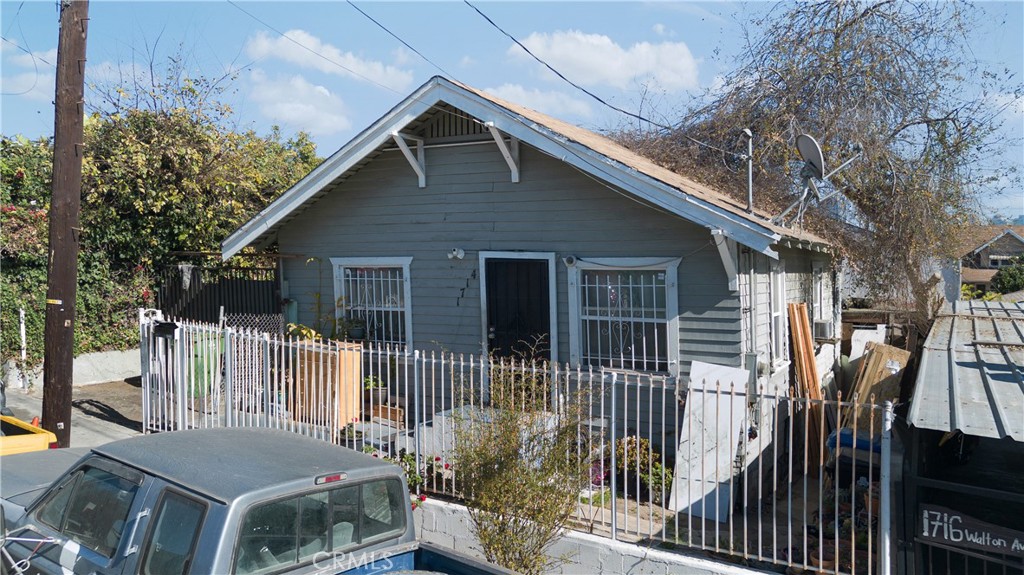 1714 Walton Avenue | Similar Property Thumbnail