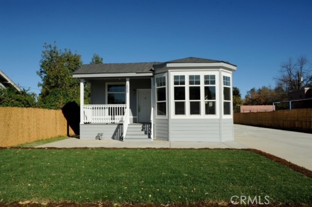 2855 Cridge Street | Similar Property Thumbnail 3