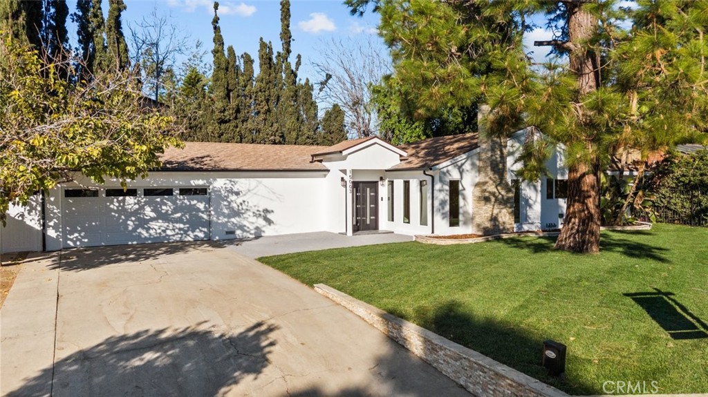 15003 Sunburst Street, North Hills, CA 91343