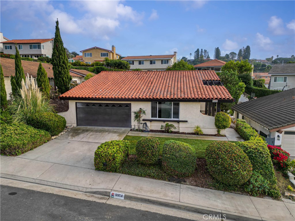 6954 Kings Harbor Drive | Similar Property Thumbnail