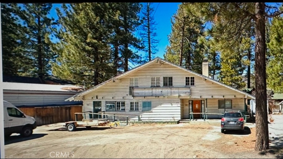 409 W Big Bear Boulevard | Similar Property Thumbnail