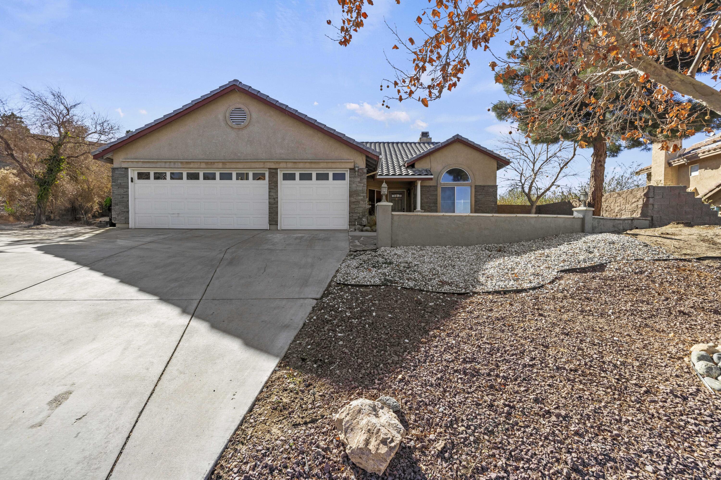 2332 Windwood Dr | Similar Property Thumbnail