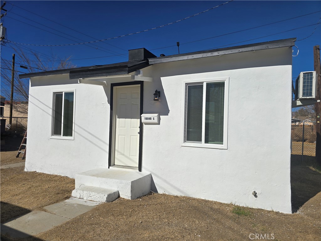 16049 L St | Similar Property Thumbnail