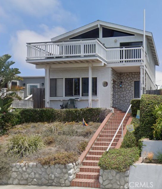 2136 Monterey Boulevard | Similar Property Thumbnail 4