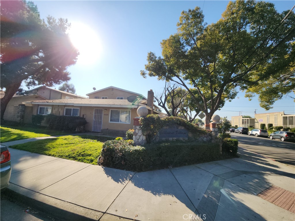 4505 Canoga Street, #A | Similar Property Thumbnail 8