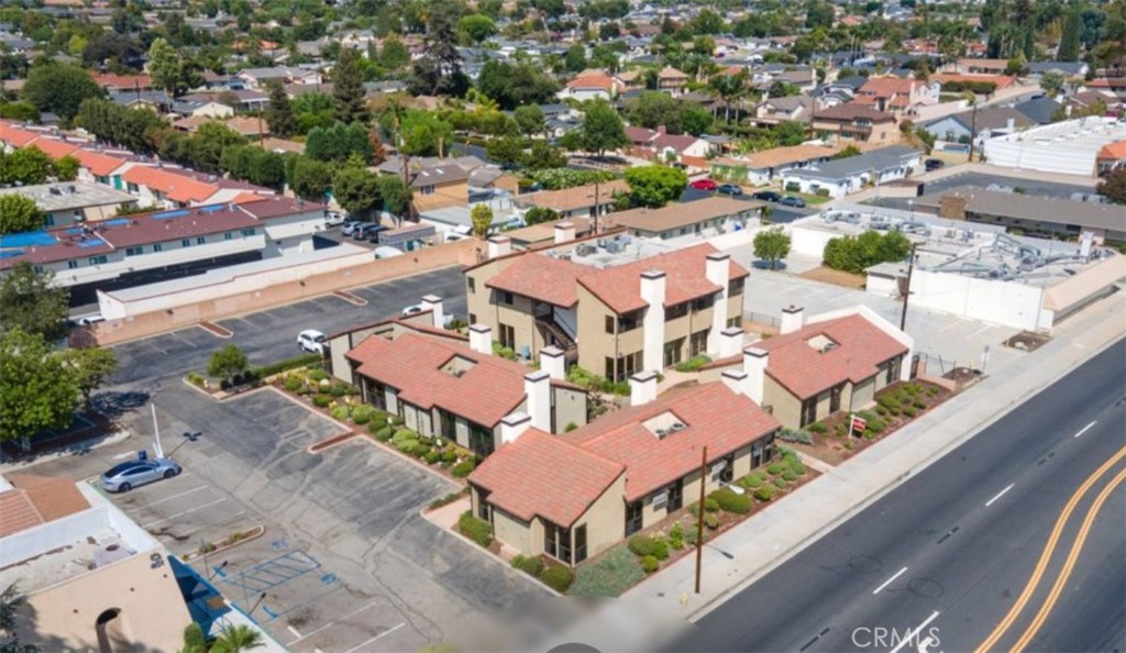 441 E Whittier Boulevard, #C | Similar Property Thumbnail 8